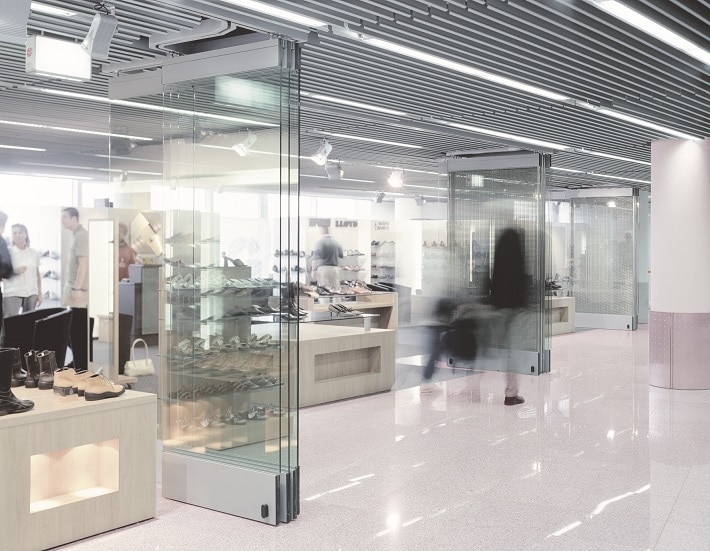 DORMA glass shopfronts add flexibility