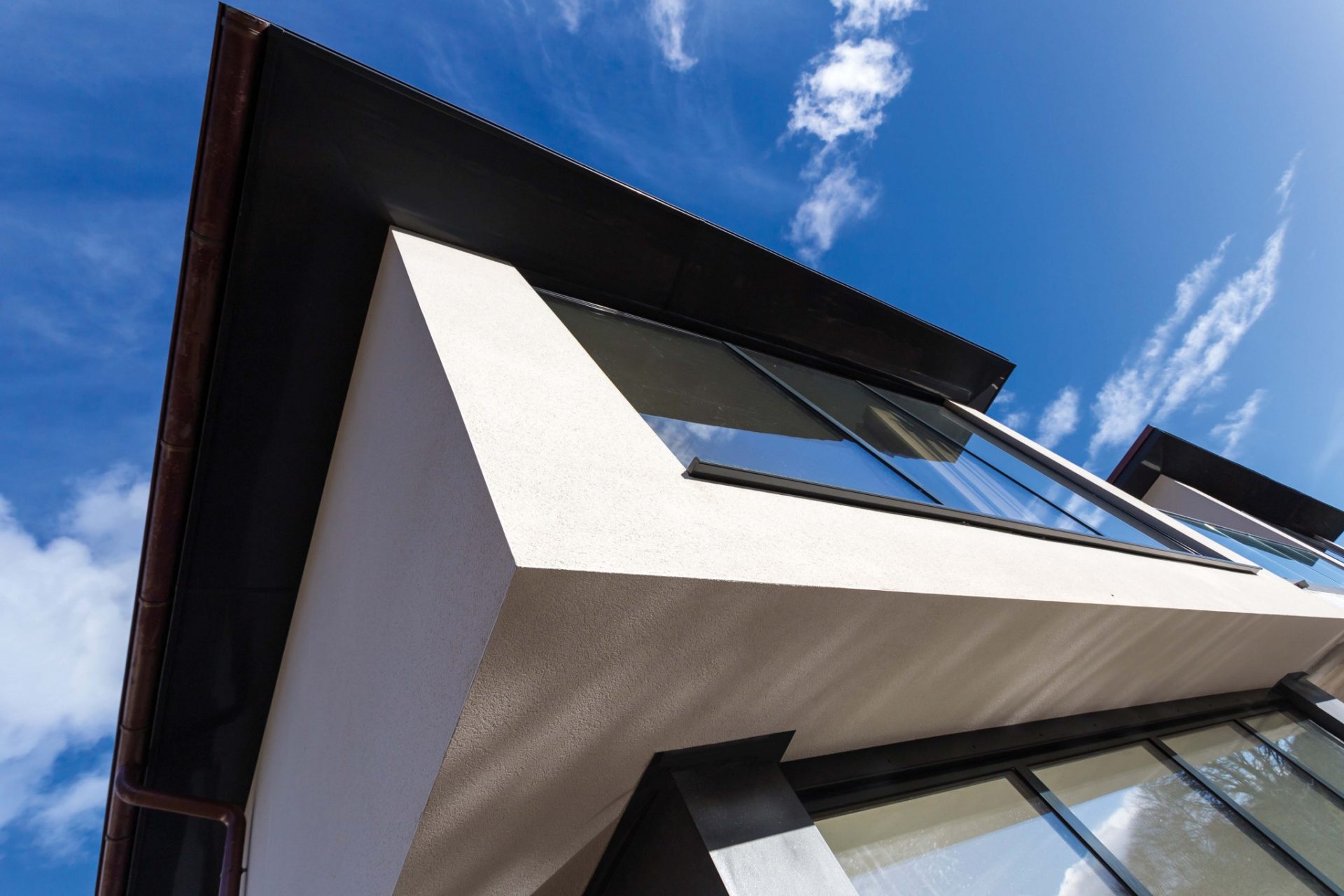 Technology drives new look to facade finishes