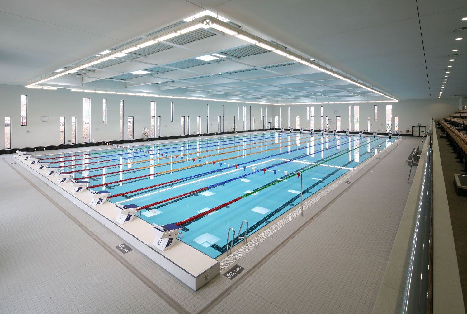 Sto keeps the noise down for aquatic centre