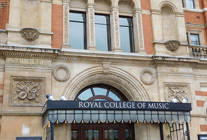 Class A performance by Pacy and Wheatley at Royal College of Music