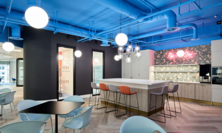 Komfort partitioning helps create a high-performing and agile workspace